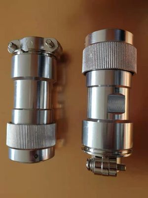 External compensation wire Contact block